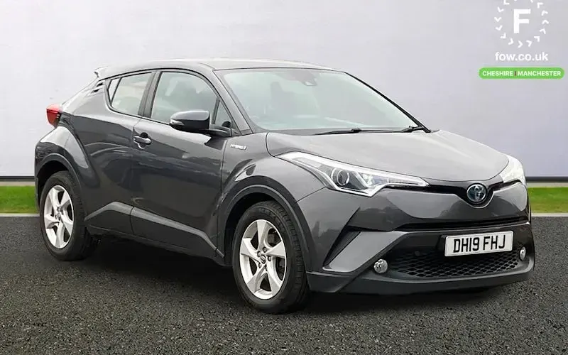 Used Toyota C-HR 122 HP (89 kW) 2019 SUV