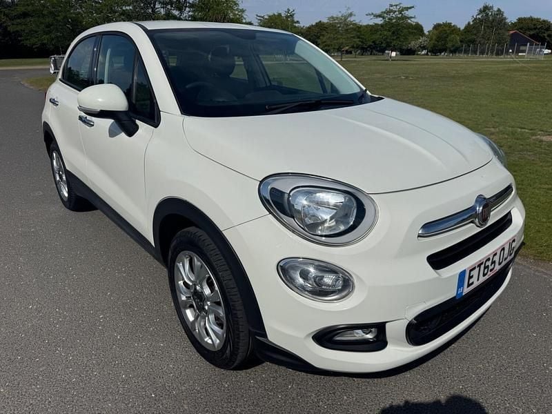 White Used 2016 Fiat 500X City Look SUV | £5,500 (Fair price) - Image 1/4