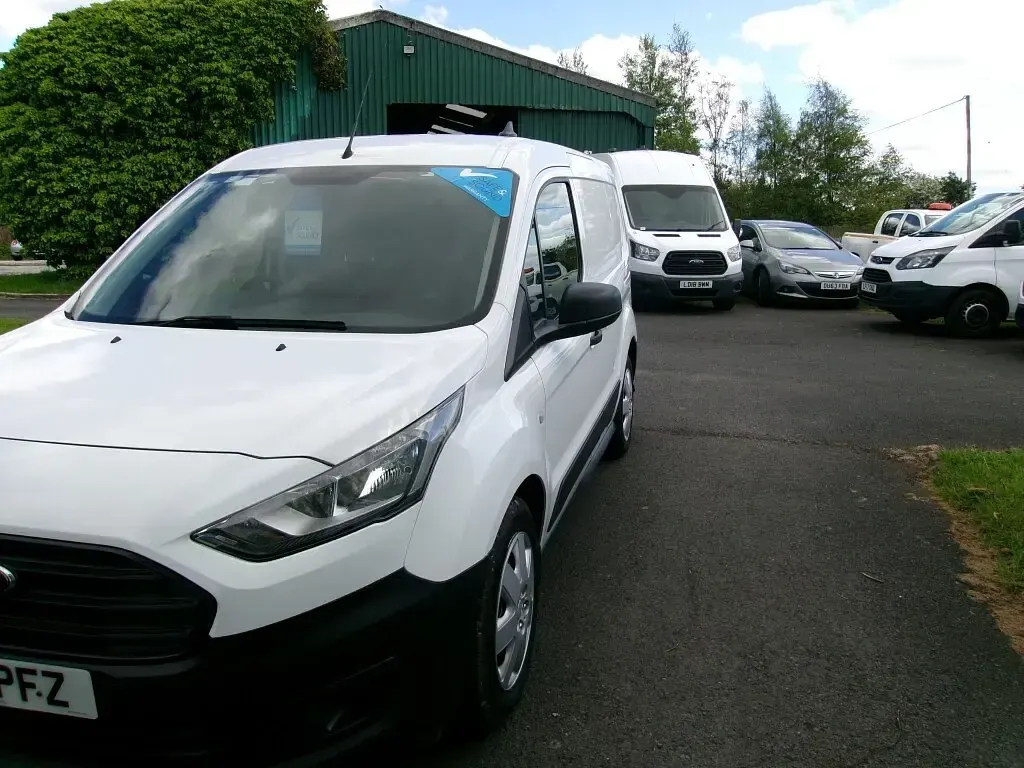 Used Ford Transit 75 HP (55 kW) 2021 White Van