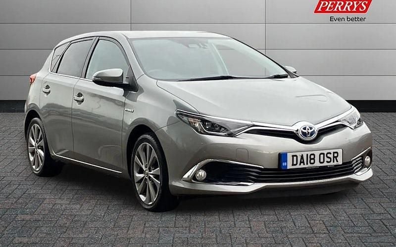 Used 2019 Toyota Auris Hybrid Hatchback | £12,991 (Fair price) - Image 1/4