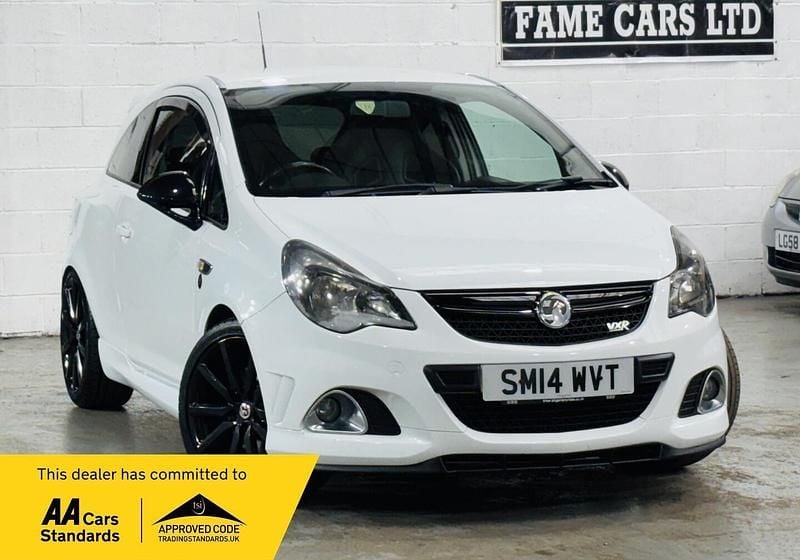 White Used 2014 Vauxhall Corsa Hatchback | £5,500 (Good price) - Image 1/3