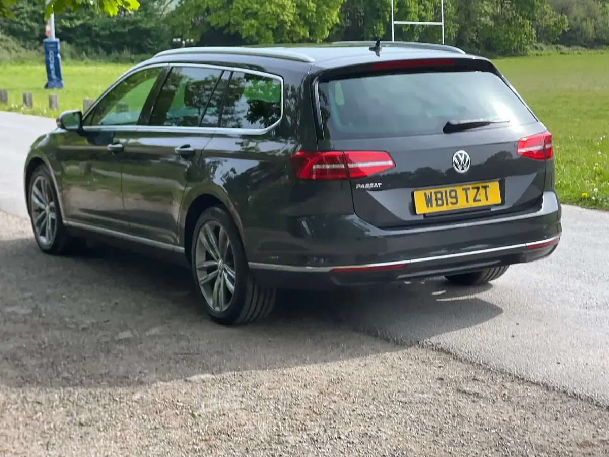 Used VW Passat GT 150 HP (110 kW) 2019 Grey Estate