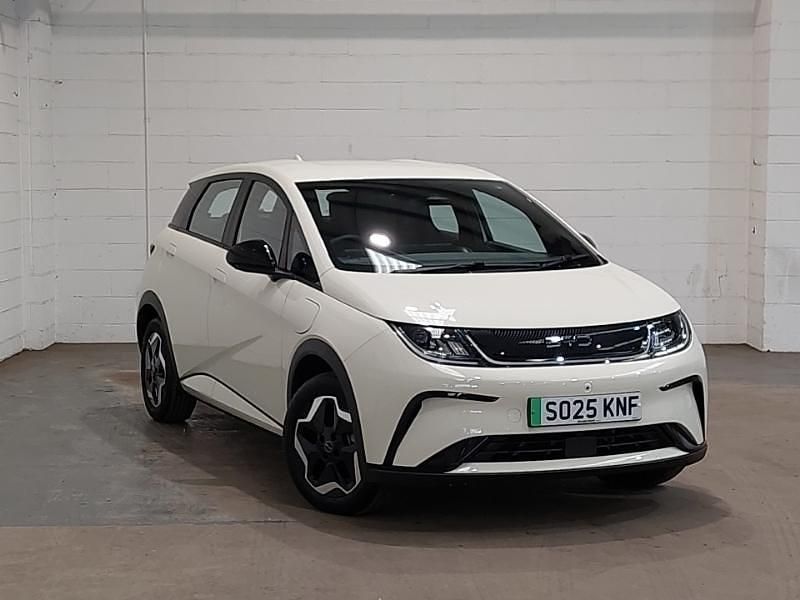 New BYD Dolphin Active 69 kW (95 HP) 2025 Cream white Hatchback