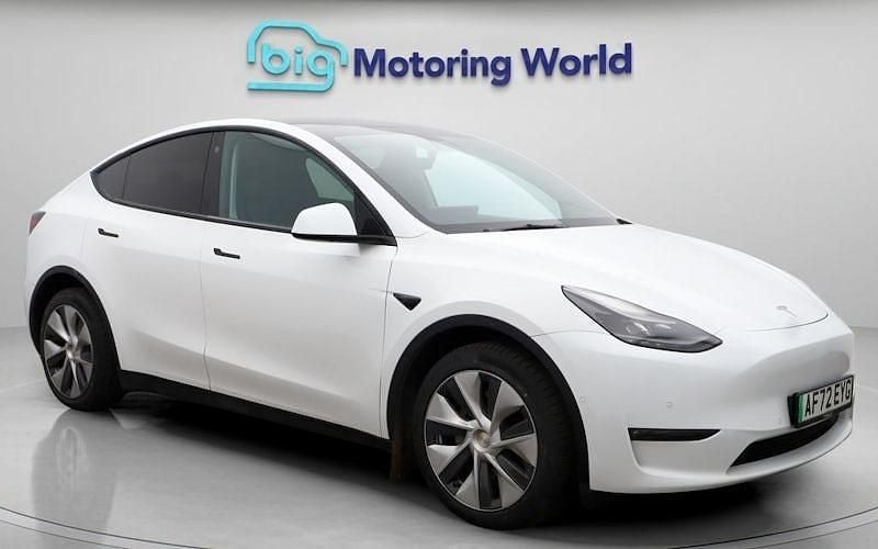 Used 2025 Tesla Model Y Long Range AWD SUV | £25,000 (Super price) - Image 1/4