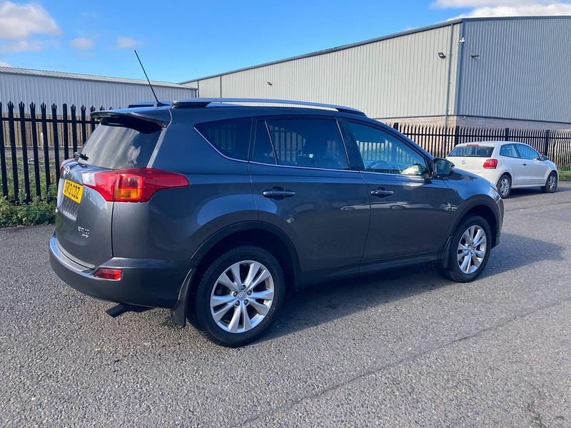 Usado Toyota RAV4 150 CV (110 kW) 2013 Gris SUV