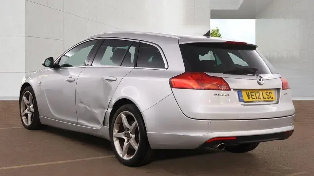 Used Vauxhall Insignia SRi 2012 Silver Estate