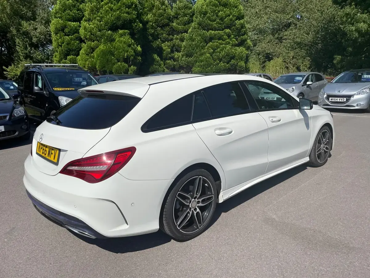Used Mercedes CLA220 AMG line 177 HP (130 kW) 2016 White Coupe