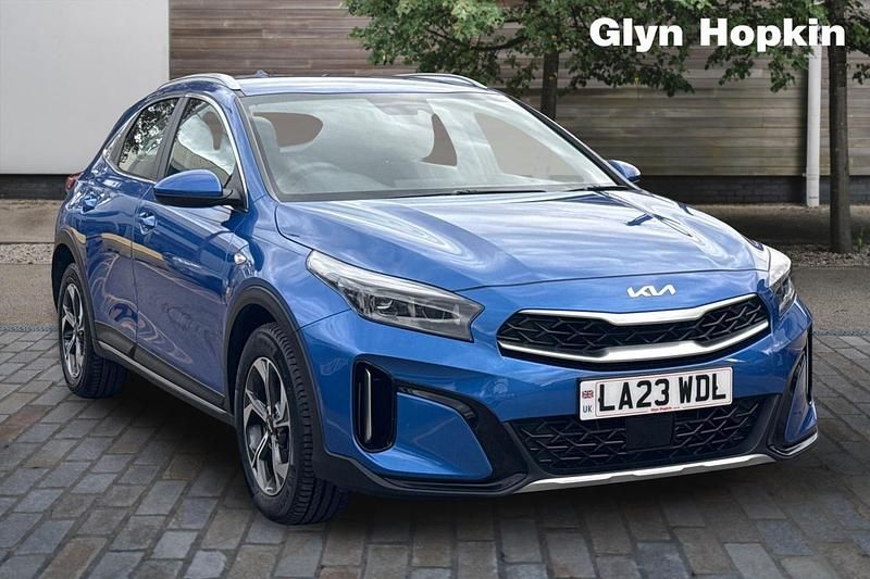Blue Used 2023 Kia XCeed 2 SUV | £15,518 (Fair price) - Image 1/4