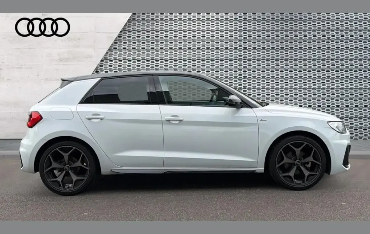 Used Audi A1 Black Edition 147 HP (108 kW) 2026 White SUV