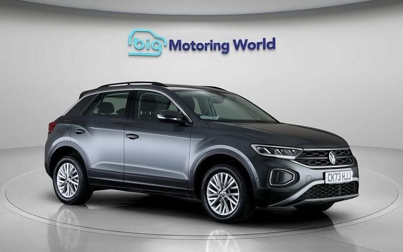 Used VW T-Roc Life 150 HP (110 kW) 2025 SUV