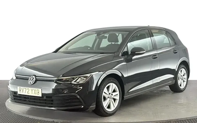 Used VW Golf VIII Life 150 HP (110 kW) 2022 Hatchback