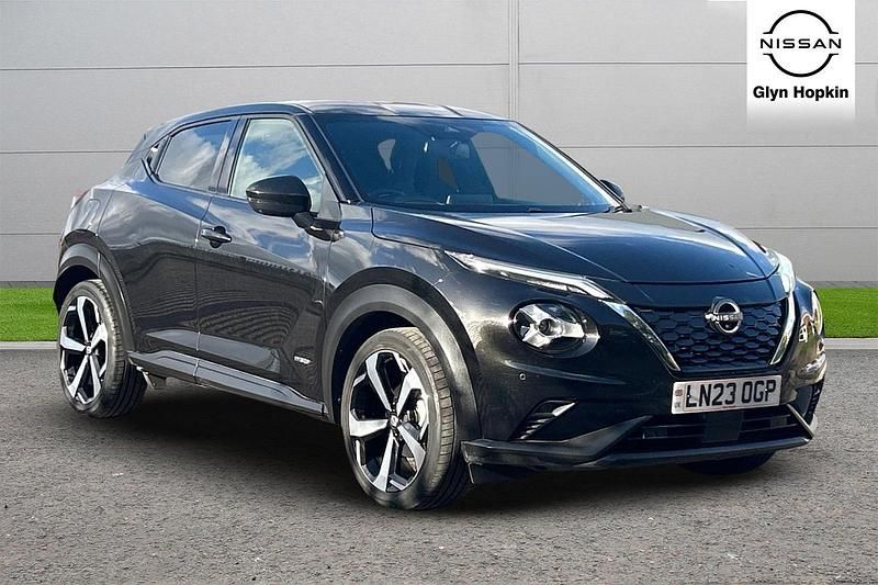 Black Used 2023 Nissan Juke Tekna SUV | £19,185 (Fair price) - Image 1/4