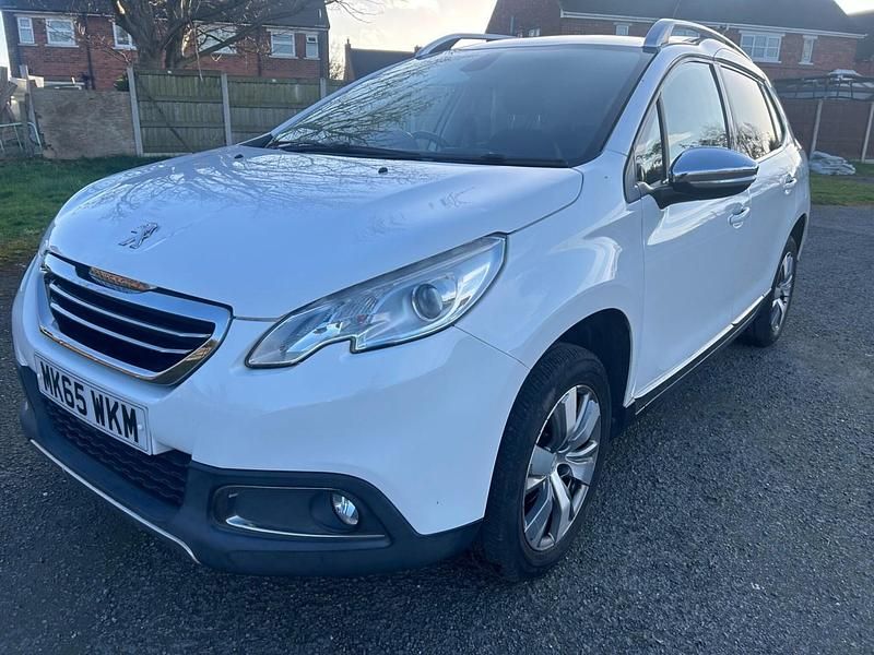 Begagnad Peugeot 2008 Allure 2015 Vit SUV