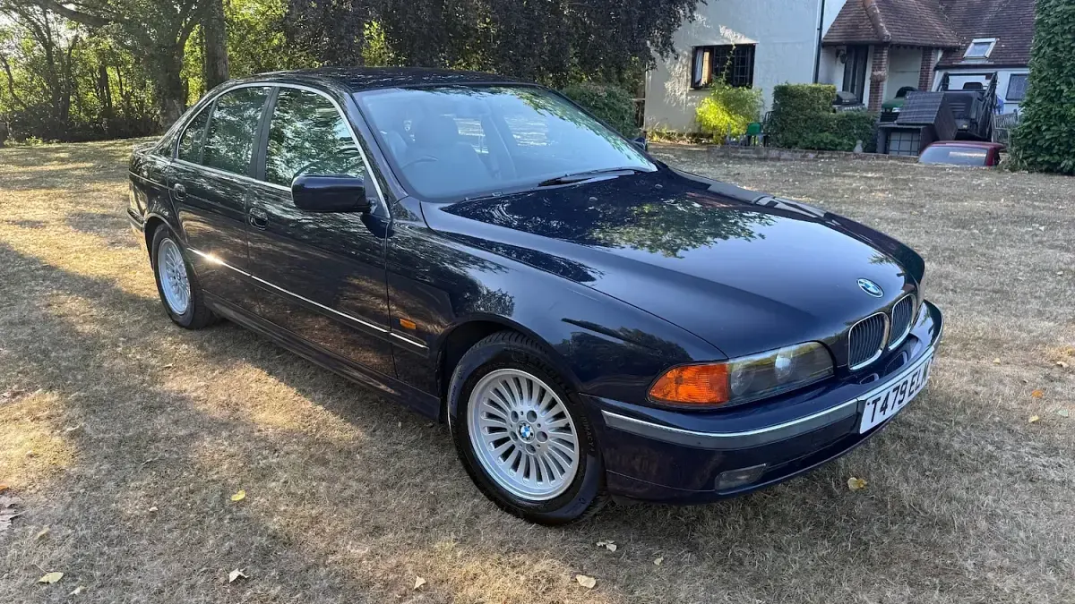 Used BMW 523 Comfort Edition 170 HP (125 kW) 1999 Blue Sedan