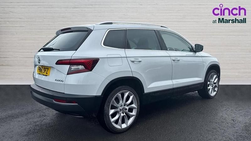 Used Skoda Karoq 150 HP (110 kW) 2018 White SUV