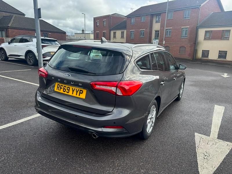 Used Ford Focus Zetec 2019 Grey Estate