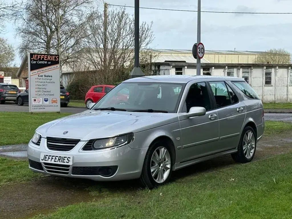 Used Saab 9-5 148 HP (108 kW) 2007 Silver Estate