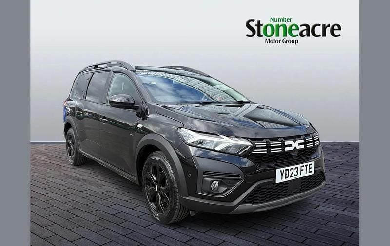 Used Dacia Jogger Extreme 110 HP (80 kW) 2023 Black MPV