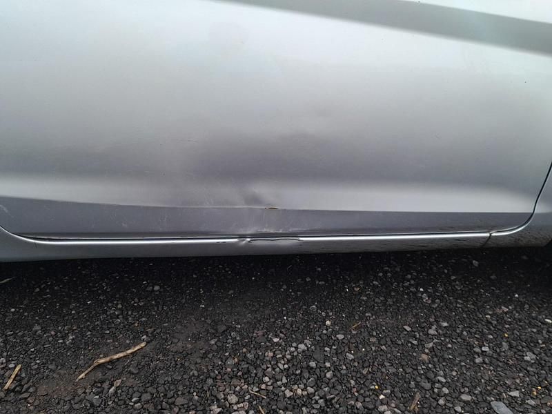 Used Ford Fiesta Titanium 96 HP (70 kW) 2010 Silver Hatchback