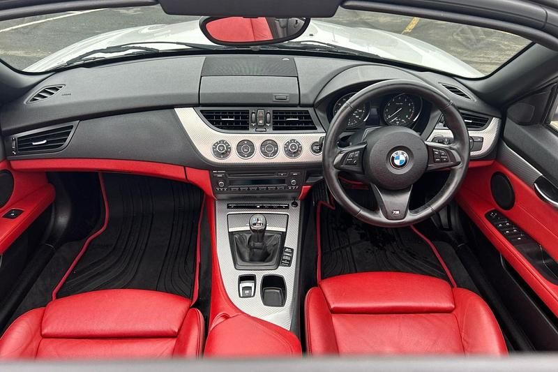 Used BMW Z4 M Sport 184 HP (135 kW) 2012 White Cabriolet