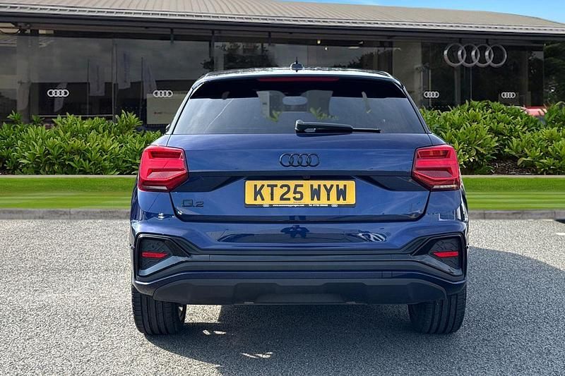 Used Audi Q2 Black Edition 150 HP (110 kW) 2025 Blue SUV