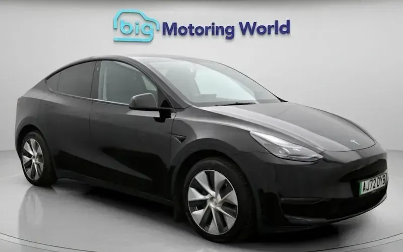 Used Tesla Model Y Long Range AWD 378 kW (514 HP) 2022 SUV