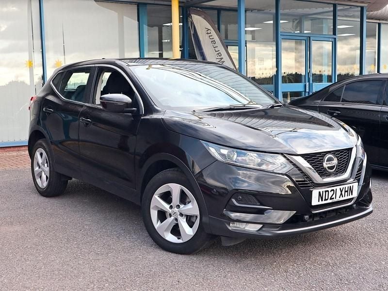 Black Used 2021 Nissan Qashqai Acenta Premium SUV | £15,289 (Super price) - Image 1/4