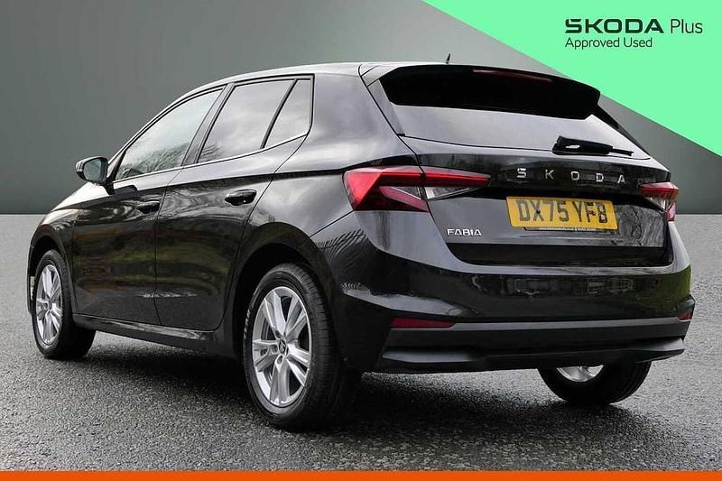 New Skoda Fabia SE L 85 HP (62 kW) 2025 Black magic pearl effect Hatchback