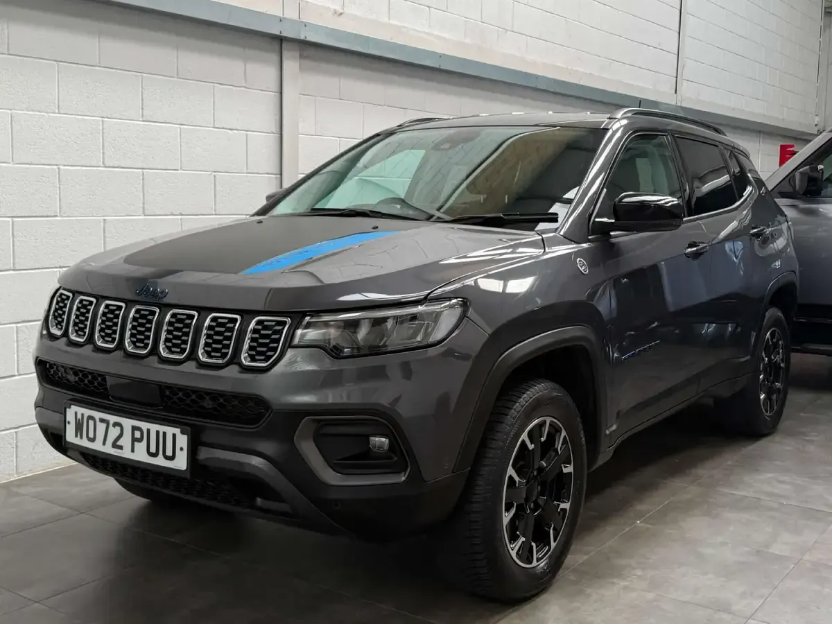 Used Jeep Compass Trailhawk 2023 Grey SUV