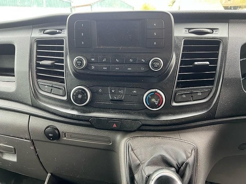 Used Ford Transit 130 HP (95 kW) 2022 White Cabriolet