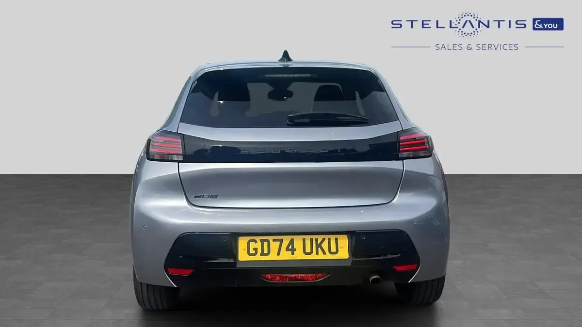 Used Peugeot 208 Allure 99 HP (72 kW) 2025 Grey Hatchback