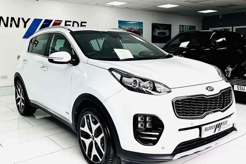 White Used 2017 Kia Sportage GT-Line SUV | £14,000 (Fair price) - Image 1/1