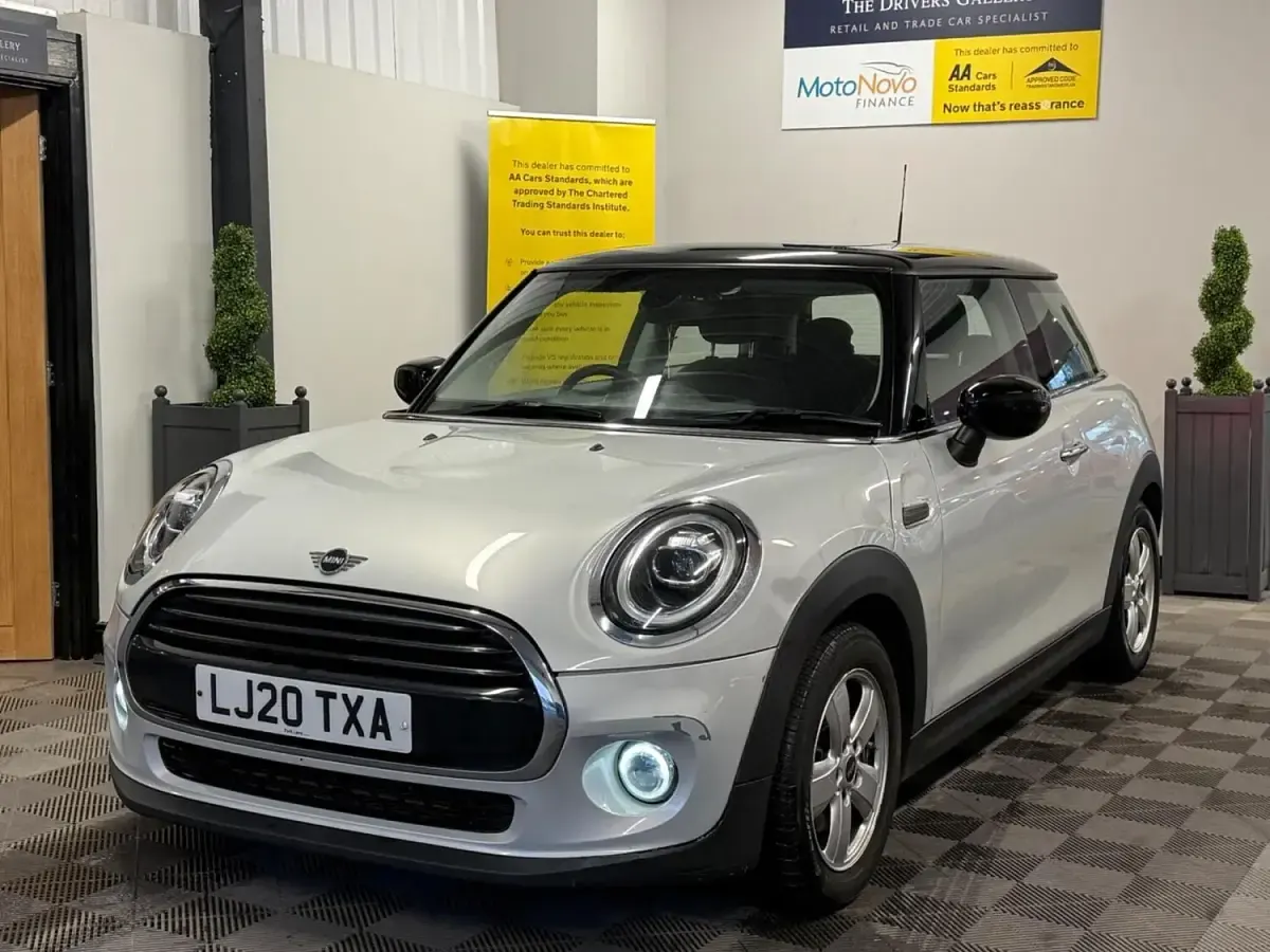 Used Mini Cooper Classic 2020 Silver Hatchback