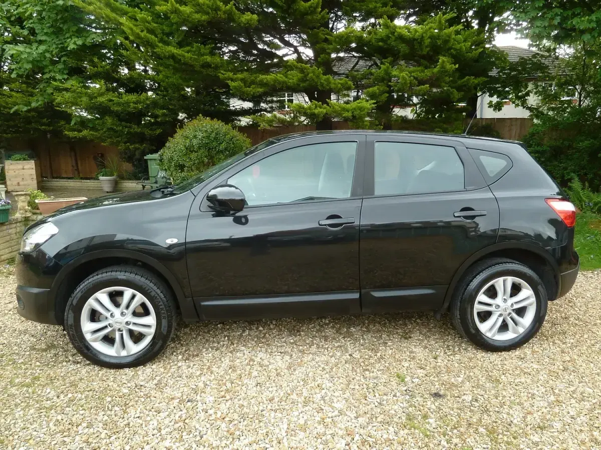 Used Nissan Qashqai Acenta 2013 Black SUV