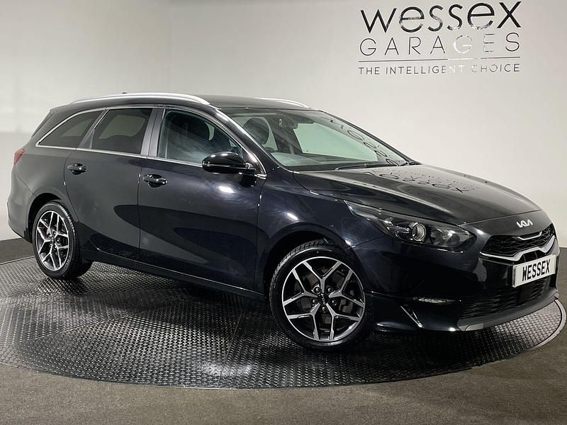 Used Kia Ceed 158 HP (116 kW) 2022 Hatchback