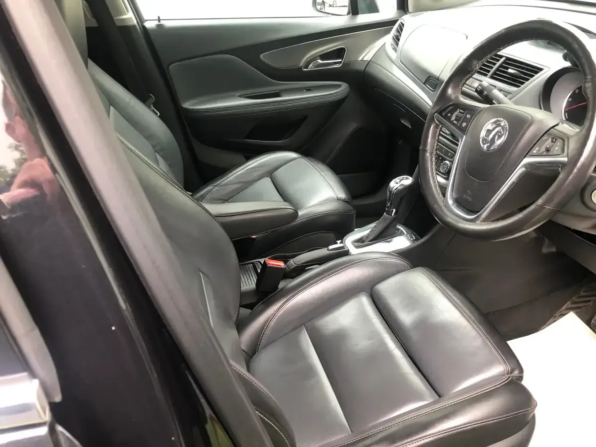Used Vauxhall Mokka 140 HP (102 kW) 2015 Black SUV