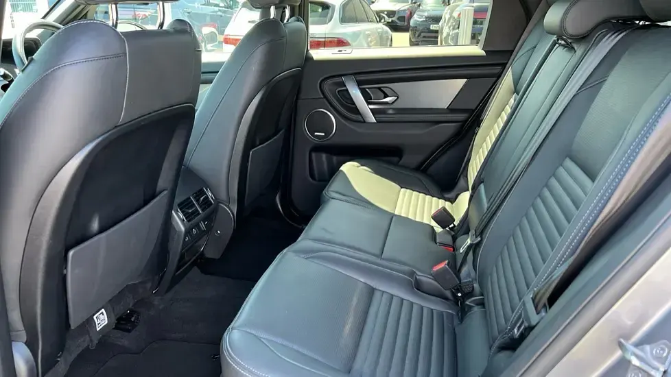Used Land Rover Discovery Sport HSE Dynamic 204 HP (150 kW) 2024 Metallic  eiger grey SUV