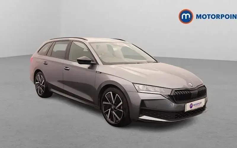 Begagnad Skoda Octavia SportLine 150 HK (110 kW) 2025 Kombi