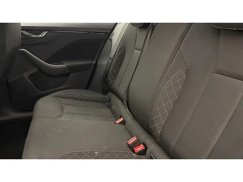 Used Skoda Kamiq SE 110 HP (80 kW) 2023 Blue SUV