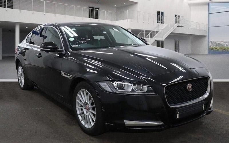 Used Jaguar XF Prestige 163 HP (119 kW) 2020 Sedan