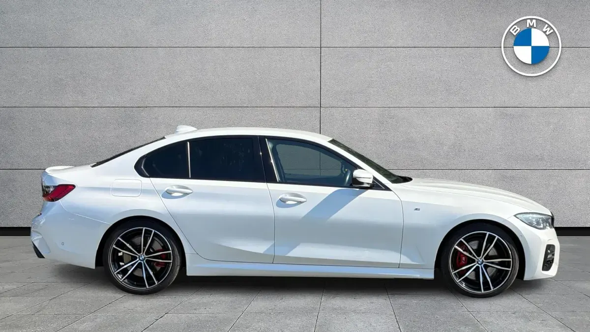 Used BMW 330 M Sport 254 HP (186 kW) 2021 White Sedan