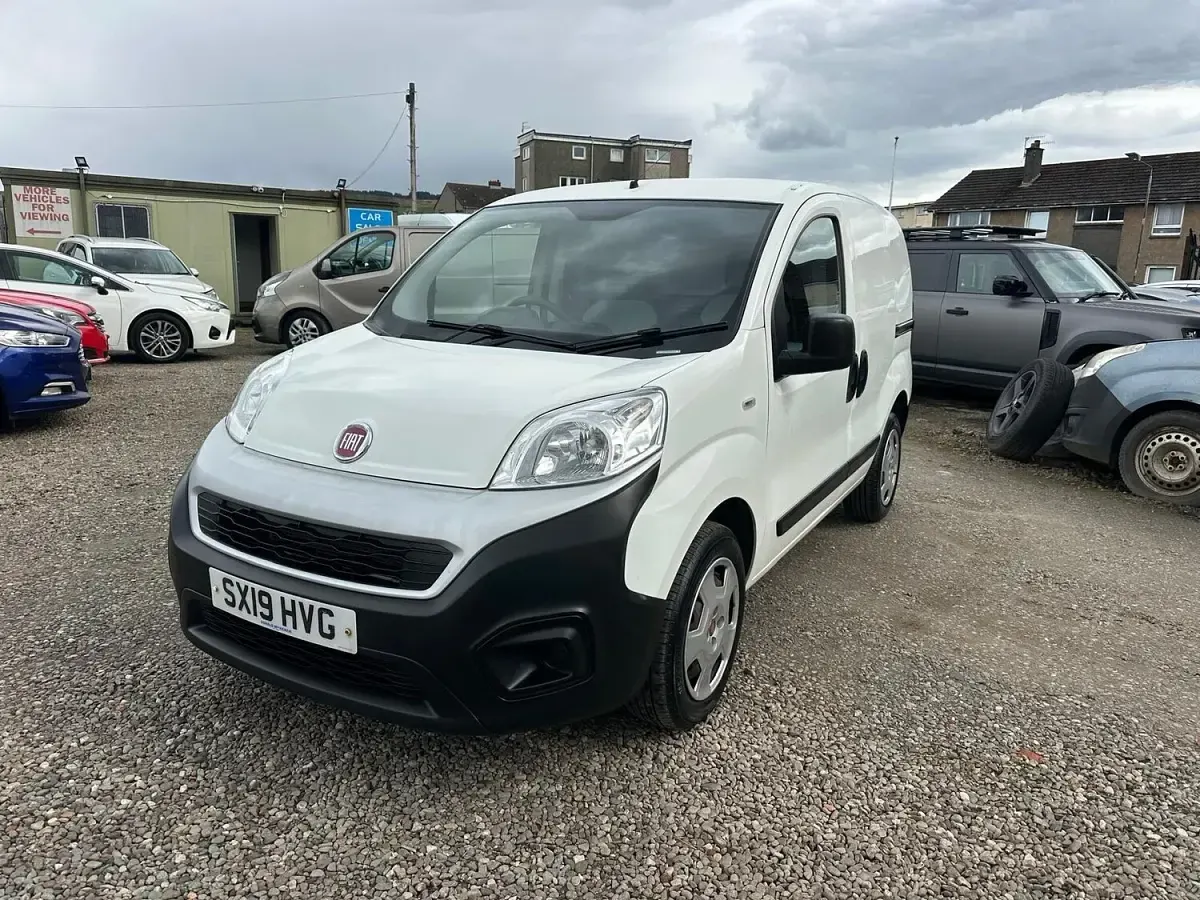 Used Fiat Fiorino 80 HP (58 kW) 2019 White MPV