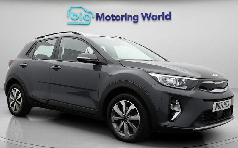Used 2024 Kia Stonic 2 SUV | £12,100 (Super price) - Image 1/4