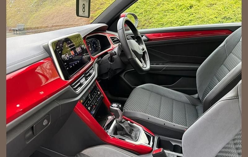 Used VW T-Roc Cabriolet R-line 147 HP (108 kW) 2022 Red Cabriolet