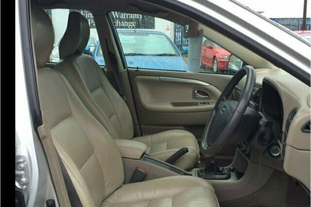Used Volvo V40 122 HP (89 kW) 2004 Estate