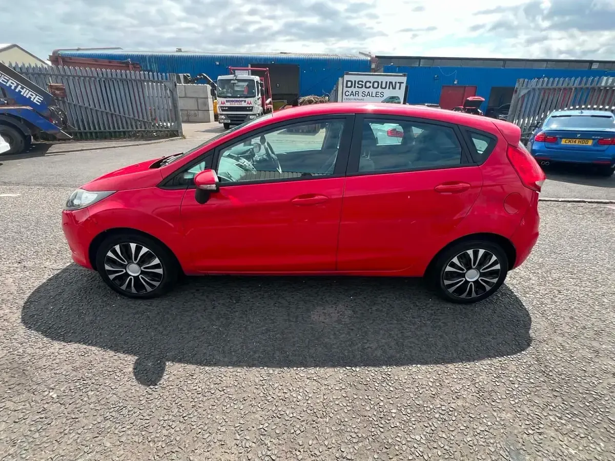 Used Ford Fiesta Style 2009 Red Hatchback