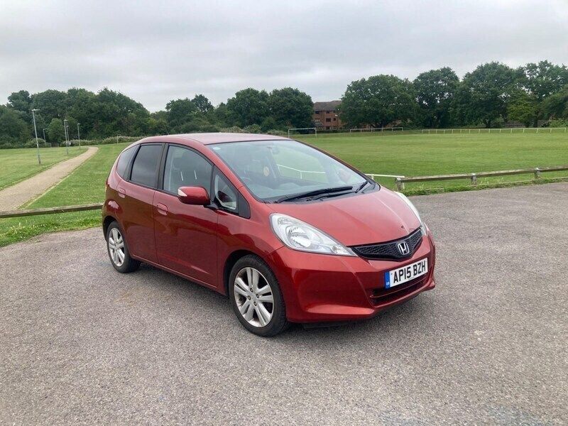 Red Used 2015 Honda Jazz ES Hatchback | £4,798 (Super price) - Image 1/4