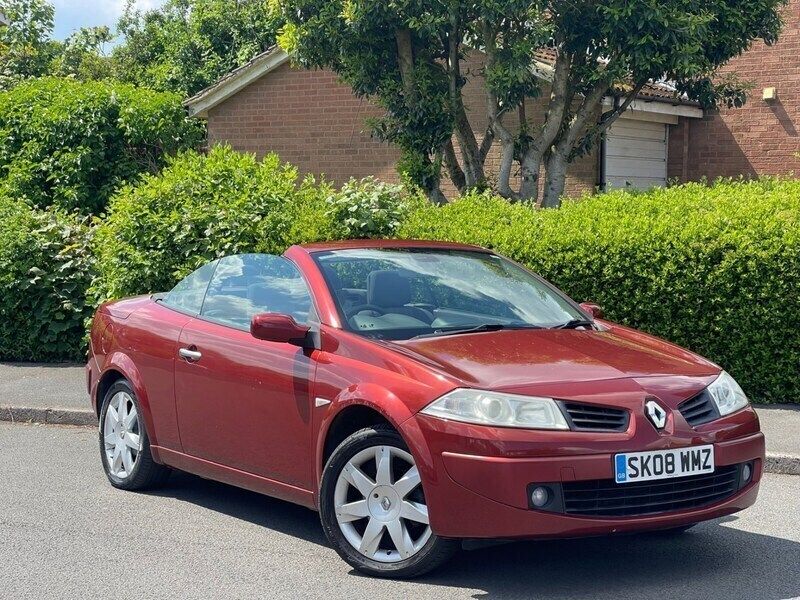 Red Used 2008 Renault Mégane Cabriolet Dynamique Cabriolet | £1,975 (Fair price) - Image 1/4