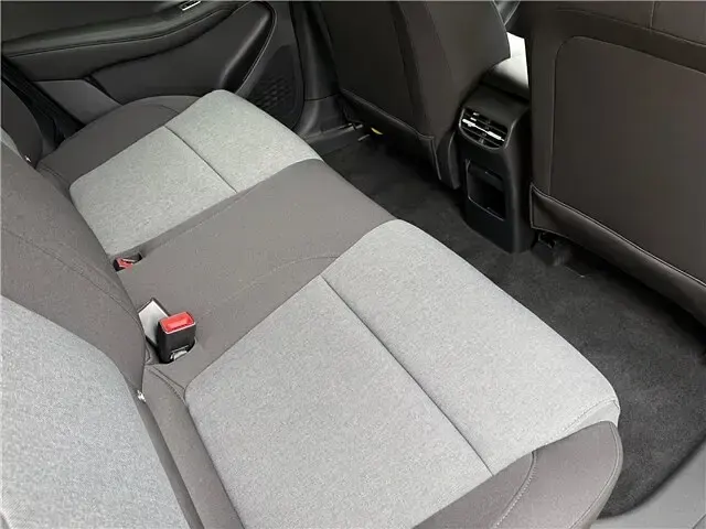 New MG MG4 EV 117 kW (160 HP) 2026 Metallic  stone green Hatchback
