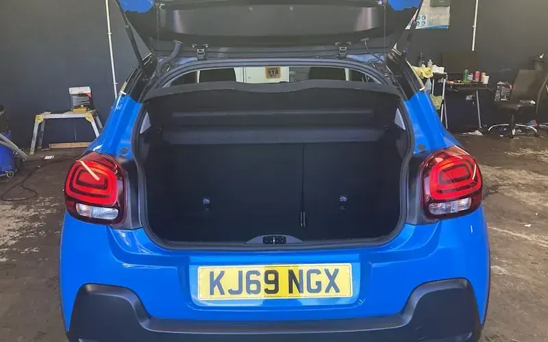 Used Citroën C3 Feel 83 HP (61 kW) 2020 Blue Hatchback